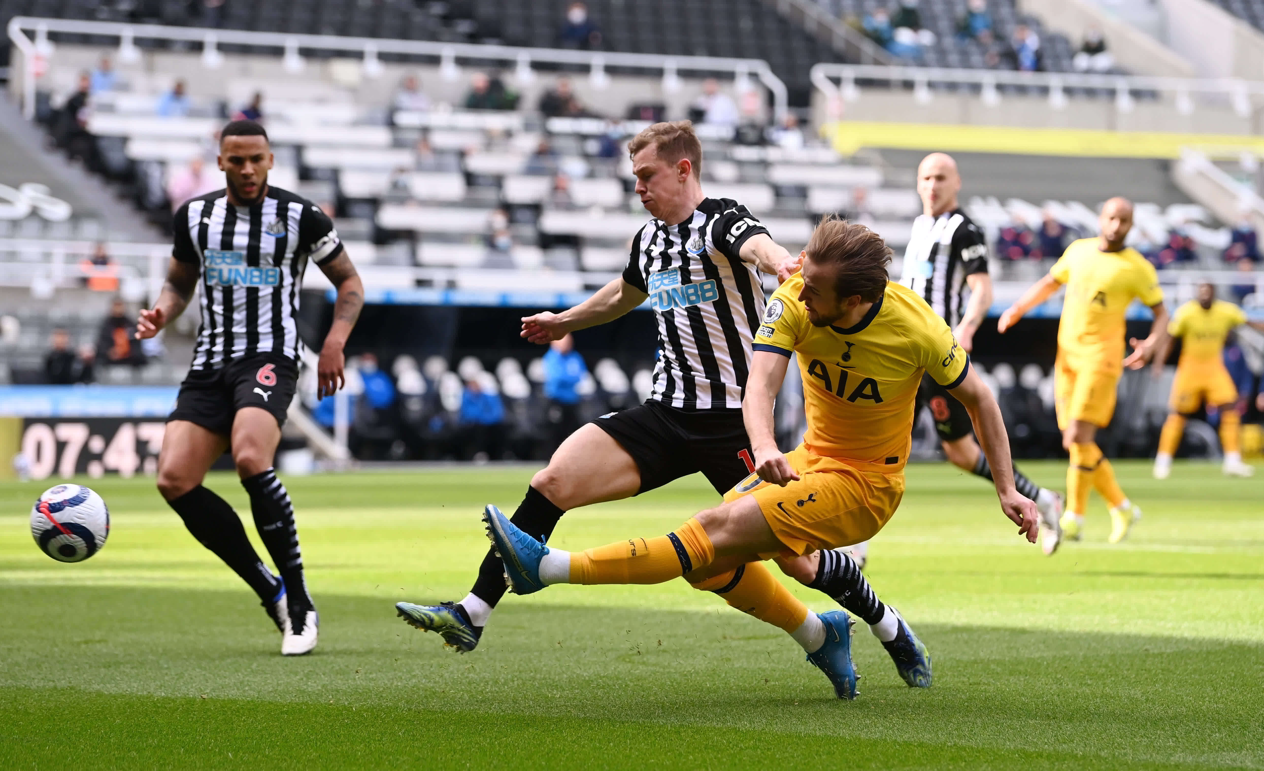 情人出現在 情人出現在