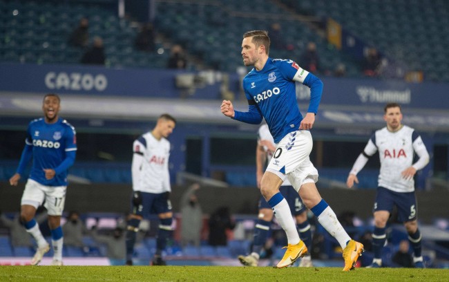 成为了本场 成为了本场